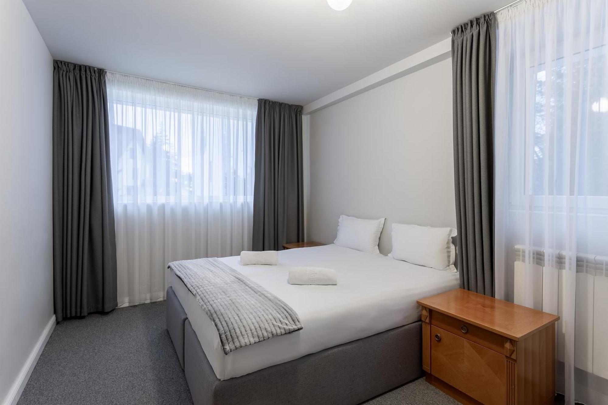 Eden 3 & Eden 4 Hotel Predeal Bagian luar foto