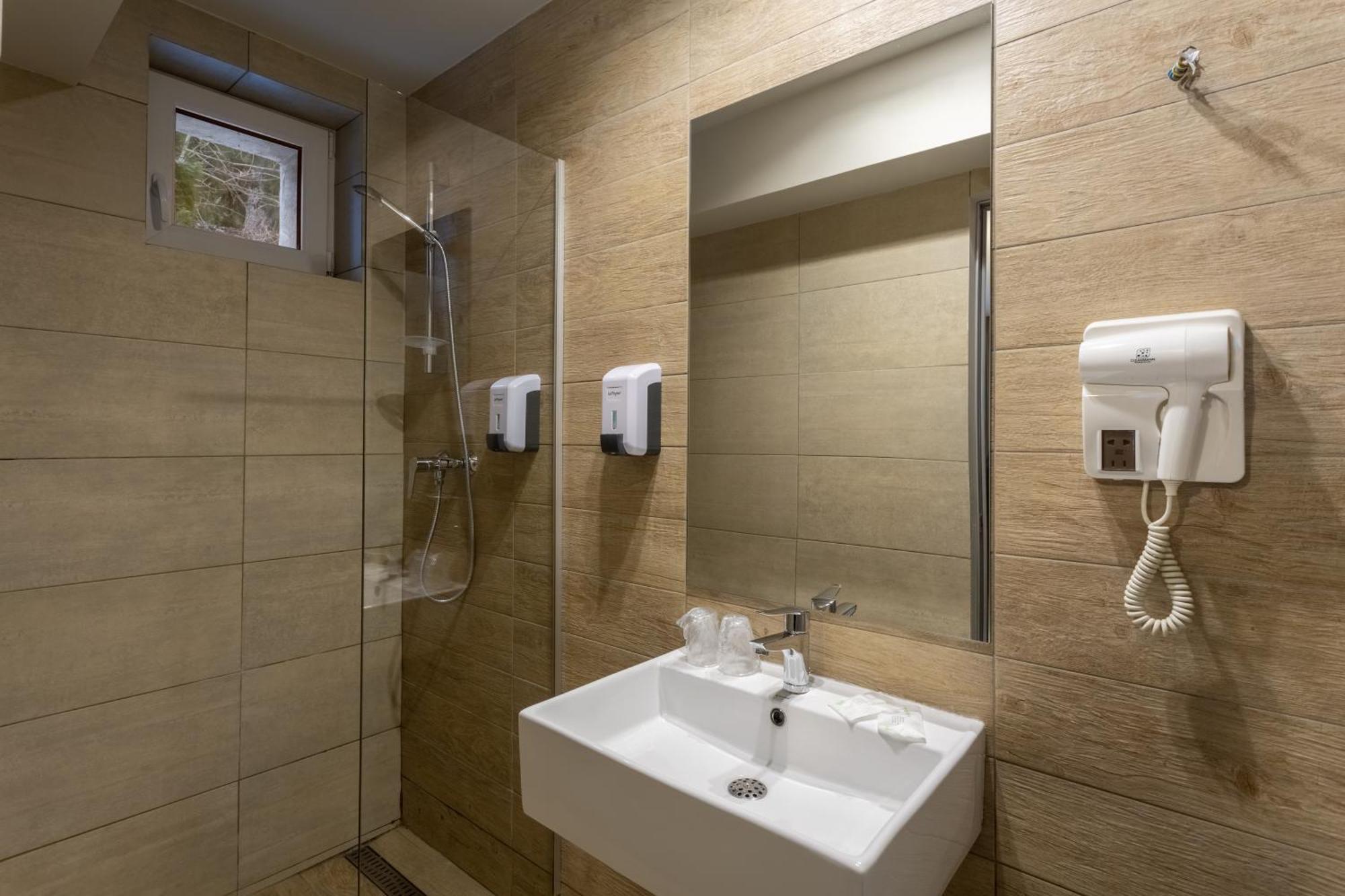 Eden 3 & Eden 4 Hotel Predeal Bagian luar foto